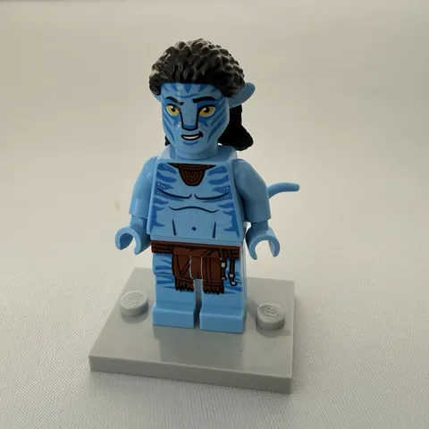 Lego Avatar 75577 The Way of Water Minifigure Neteyam avt019