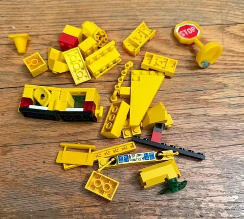 Mixed Lot of Yellow Lego Construction Bricks Stop Sign