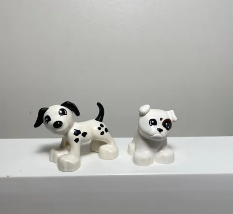 Lego Duplo Figure White  Spotted Dog Dogs Lot Of 2 Dalmation Bull Dog