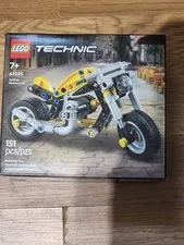 Lego Technic Yellow Motorcycle Set # 42225 151 Pcs
