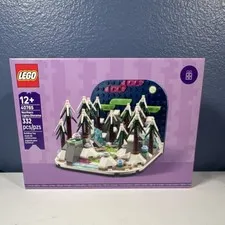 LEGO 40785 Northern Lights Diorama Limited Edition Set - New & Sealed