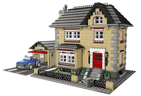 LEGO Creator 3-in-1 Model Town House 4954 In 2007 Used Retired Complete