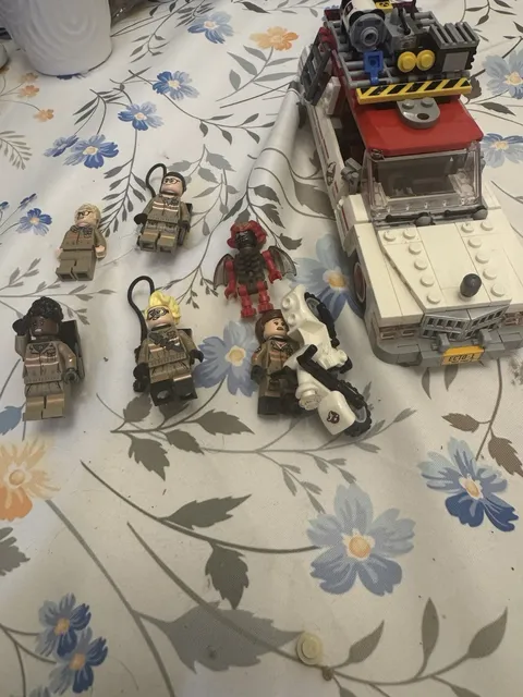 LEGO Ghostbusters: Ecto-1 & 2 (75828) With Manual Comes As Is Seen No Box