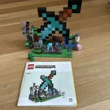 LEGO Minecraft: The Sword Outpost (21244)