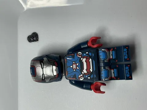 NEW LEGO IRON PATRIOT minifigure MARVEL set 76315 figure  