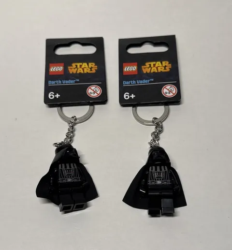 LEGO Star Wars DARTH VADER Minifigure Keychain #850996 Lot Of 2