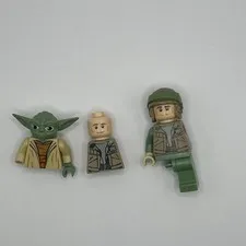 3 Incomplete Lego Minifigures