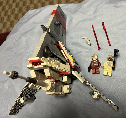 LEGO Star Wars: T-16 Skyhopper (75081) Used Complete Minifigures Pilot Tusken 👀