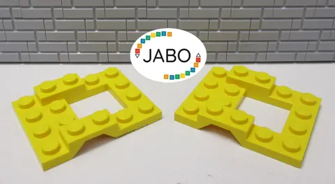 (B8/3/6) LEGO 4211 Chassis 4 x 5 yellow