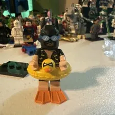 LEGO Batman Vacation Minifigure 71017 Collectible Series