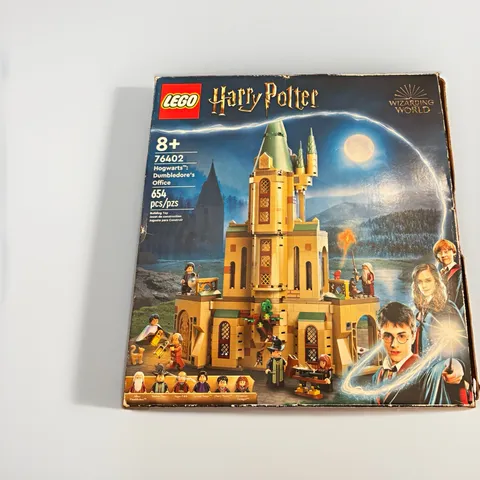 LEGO Harry Potter Hogwarts Dumbledore’s Office 76402 Set, 654 Pieces