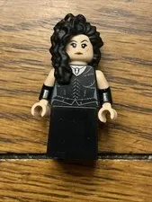 Lego Bellatrix Lestrange Minifigure Harry Potter............... (C8B2)