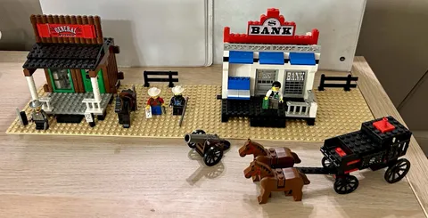 LEGO 6765 Gold City Junction Western Bank Store Stagecoach, incomplete