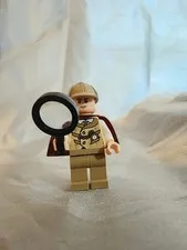 New Lego Sherlock Holmes Minifigure from Sherlock Holmes: Book Nook Set 10351