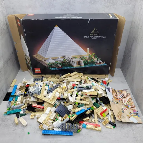 LEGO Architecture Great Pyramid of Giza Building Set (21058) [OPEN BAGS USED]™