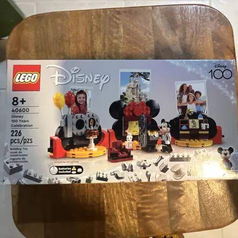 LEGO Disney 100 Disney 100 Years Celebration 40600 226 pcs Ages 8+ w/ Separator