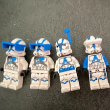 LEGO Star Wars Clone Trooper Minifigure Lot of 4 White & Blue w/ Helmets