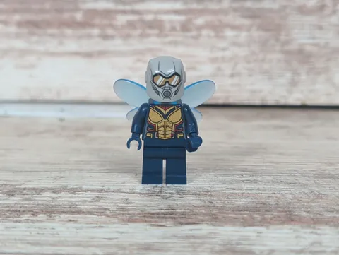 Lego Marvel Super Heroes Minifigure SH0517 The Wasp Hope van Dyne