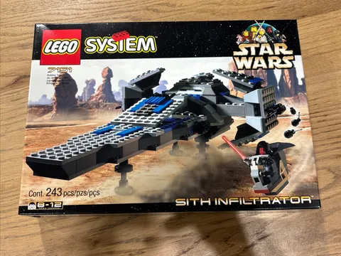 NEW - Lego System - Star wars - Sith Infiltrator - Sealed - 7151