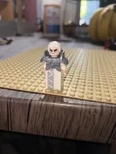 LEGO Jor-El Minifigure From the LEGO Batman Movie, Series 2