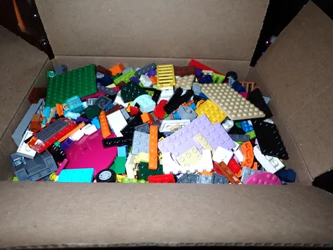 5lb Pounds Box of Legos Mixed Lot Bricks Pieces Parts with Minifig
