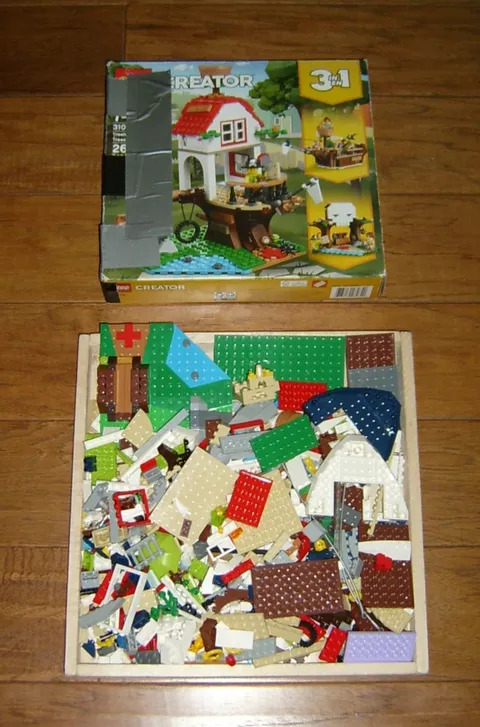 LEGO 31078 Creator Treehouse Treasures 3 in 1 Set, GUC