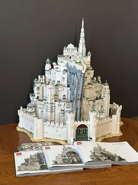 LEGO LOTR Lord of the Rings: Minas Tirith BUILD ONLY - 11377 NO MINIFIGURES