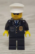 Lego cty0094 Police City Suit Blue Tie Badge Black Legs Sunglasses Minifigure