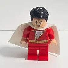 LEGO DC Super Heroes Shazam Minifigure (sh586) - White Cape Variant - Authentic