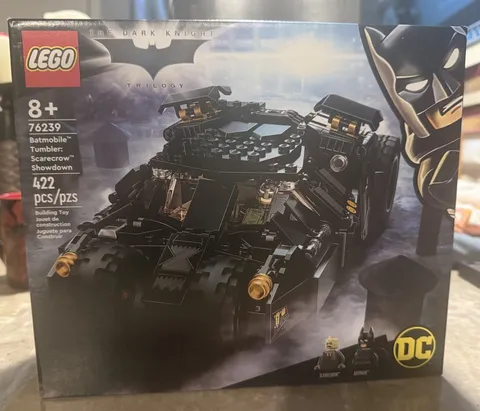 LEGO Super Heroes: Batmobile Tumbler: Scarecrow Showdown 76239 Brand New