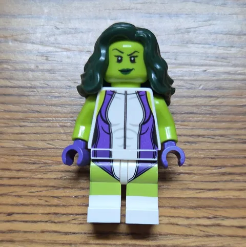 LEGO sh373 She-Hulk Minifigure, 2017