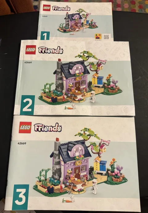 LEGO Friends Botanical Garden 42609 Instruction Manual Booklet