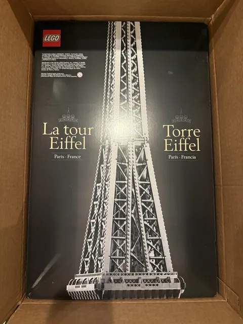 NEW IN BOX LEGO Icons: Eiffel Tower (10307)