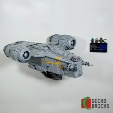 3D Printed Wall Mount for LEGO® Razor Crest UCS (Set 75331) - Gecko Bricks