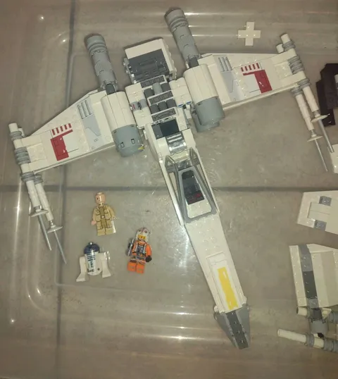 LEGO Star Wars 75301 Luke Skywalker’s X-Wing Fighter-Read Description-3 Figures
