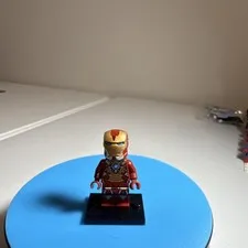 LEGO Iron Man Heart Breaker Minifigure