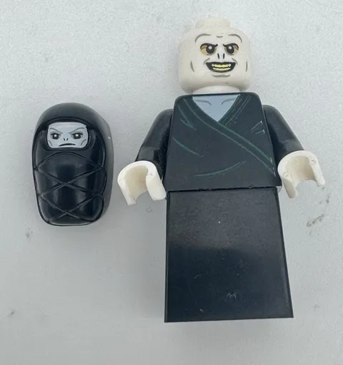 Baby Lord Voldemort Minifigure + Adult - LEGO Harry Potter Goblet of Fire HP194