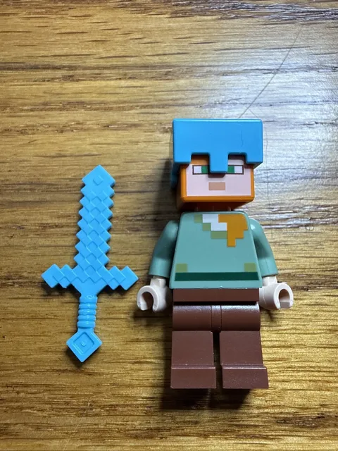 Lego Minecraft Alex Minifigure
