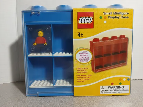 LEGO Small Minifigure Display Storage Case BLUE with Figure NEW SEALED