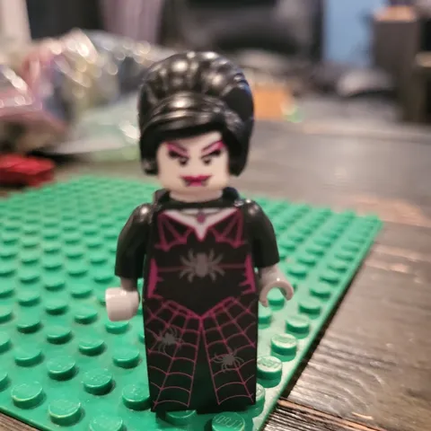 New Lego Store Halloween Minifigure - Spider Lady (hol171) 853607 (blk BAM 2018