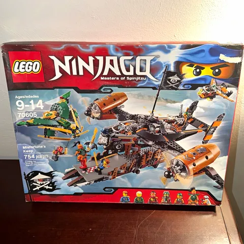 LEGO NINJAGO Masters of Spinjitzu Misfortune's Keep 70605 754pcs Minifigs