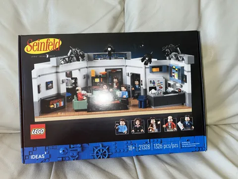LEGO 21328 Seinfeld Retired Ideas Sealed Jerry George Elaine Kramer