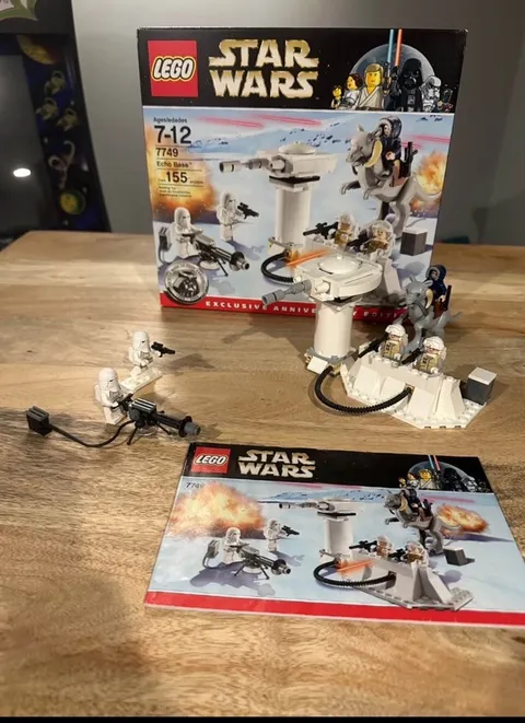 LEGO Star Wars: Echo Base (7749)