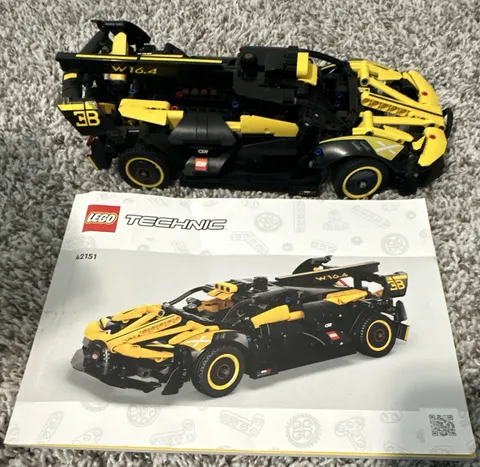 LEGO Technic 42151 Bugatti Bolide 905-Piece Complete Set 18+ 2023 No Box