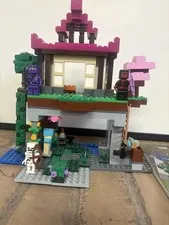LEGO Minecraft The Training Grounds 21183 534 pcs Age 8+ Skeleton With Box