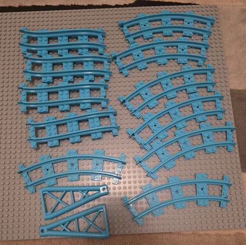 Lego Train Track 25086 & 85976 Lot Azure Blue Color 4 Ramp & 7 Medium Curve 