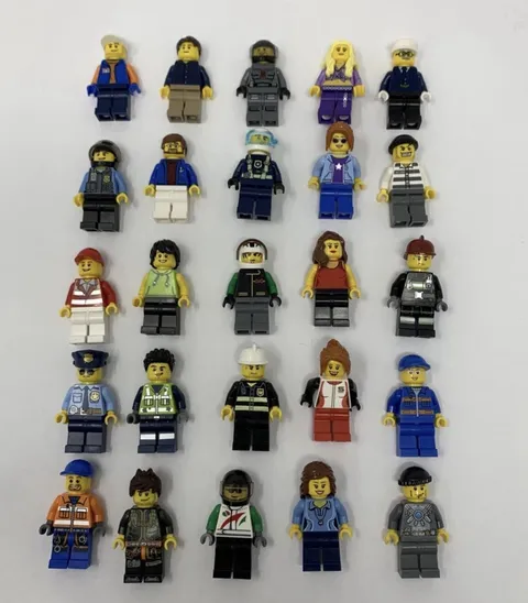 Lot 20 RANDOM Lego City Minifigures People Men Town Police Women Minifigs