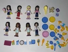 LEGO Friends Mini Figures Lot Of 6 And Accessories