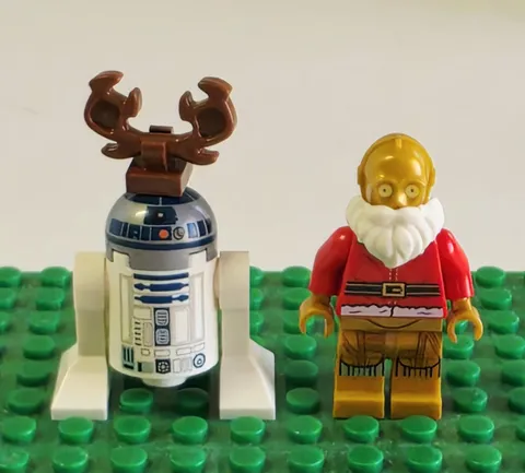 Lego Star Wars Santa C-3PO & Reindeer R2-D2 Minifigure Christmas 75097 Minifig