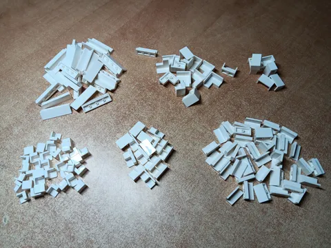 LEGO BULK LOT OF 142 WHITE WALL PANELS 1X4X1 1X2X1 1X1X1 2X2X1 CORNER